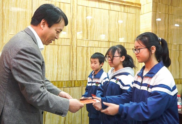 ����ؿ��ҩe�ƮѰO�B�ʨƪ��J�ة��@��u�|�t�ź~���լ���ɧ߳h�u�@