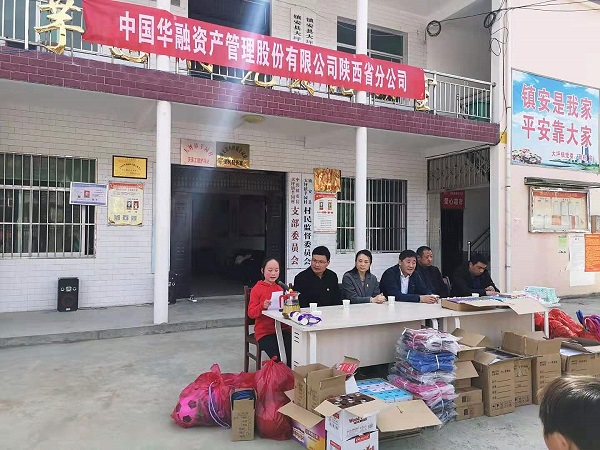 ����ؿĿn�������|�d��   �}�i�ǹp�W���@�A�Ȥ�t�C����